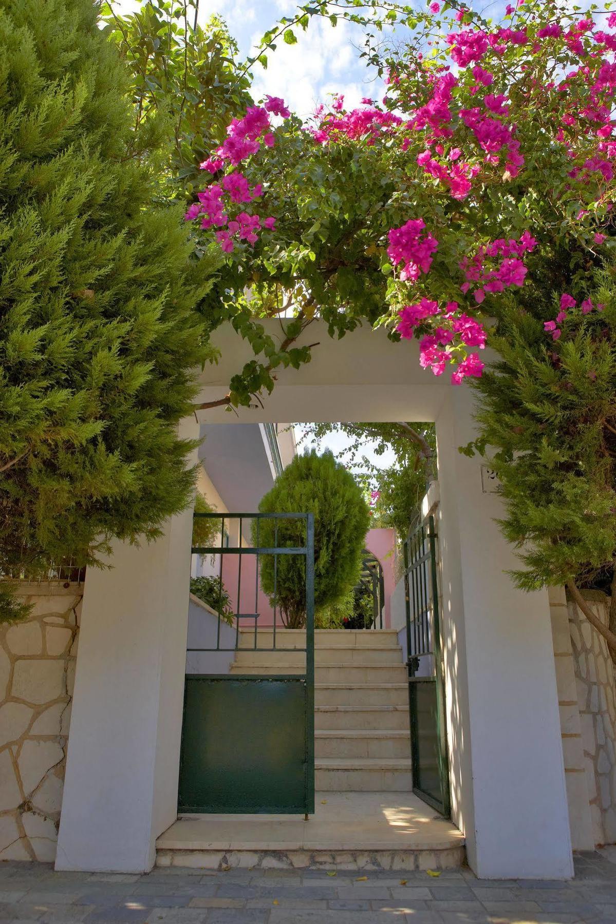 Mariette Rhodes Urban Suites (Adults Only) Rhodes City Zewnętrze zdjęcie